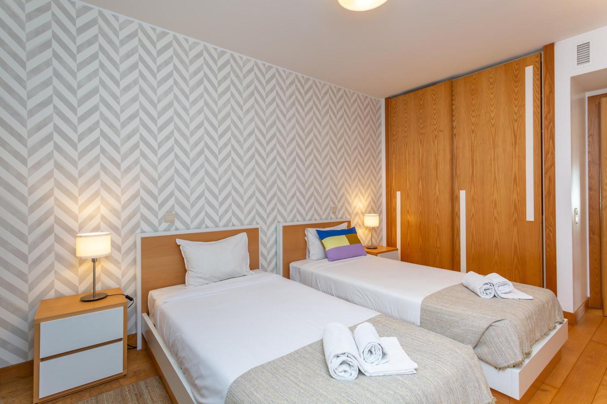 Beguest Premium Lisbon Suites Exterior photo